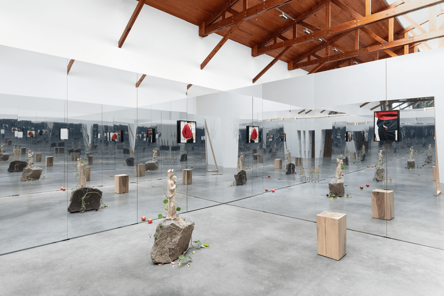 	danh vo, kurimanzutto, mexico city, 2019