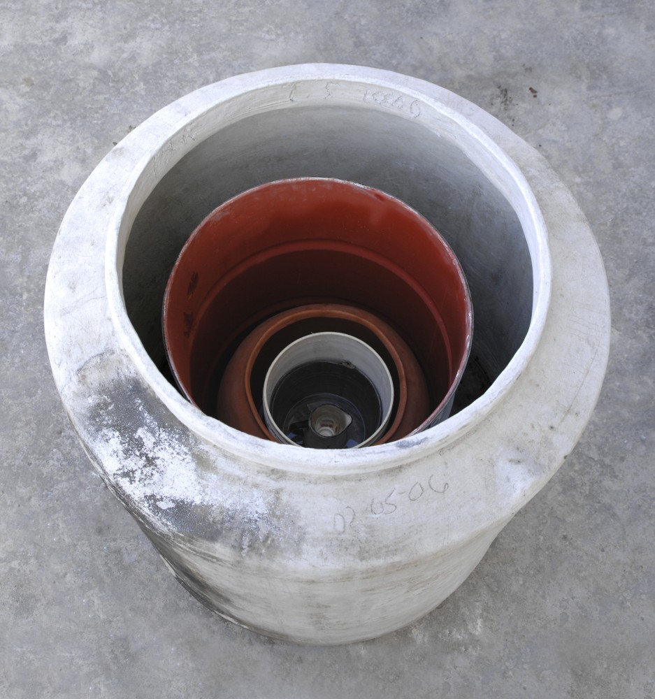 matryoshka, 2001

cement tank, iron tank, earthenware jar, plastic dish, aluminium dish, porcelain jar, crystal glass, water

47.24 in. high,&amp;nbsp;39.37 in.&amp;nbsp;diameter

&amp;nbsp;