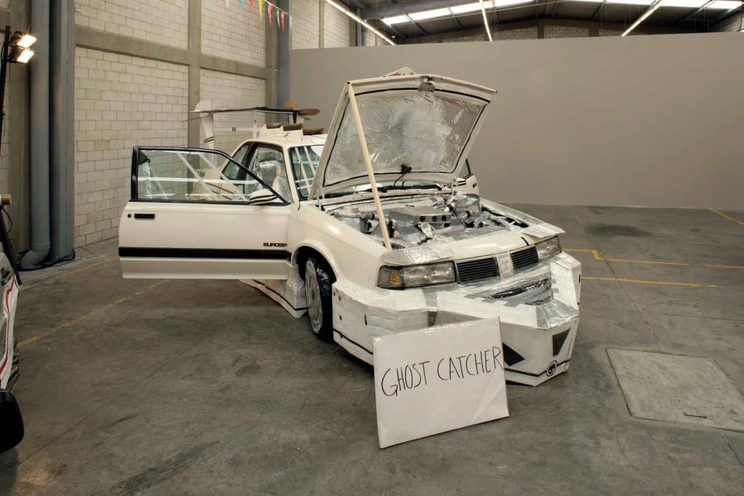 	poor tuning, kurimanzutto, ciudad de m&amp;eacute;xico, 2008