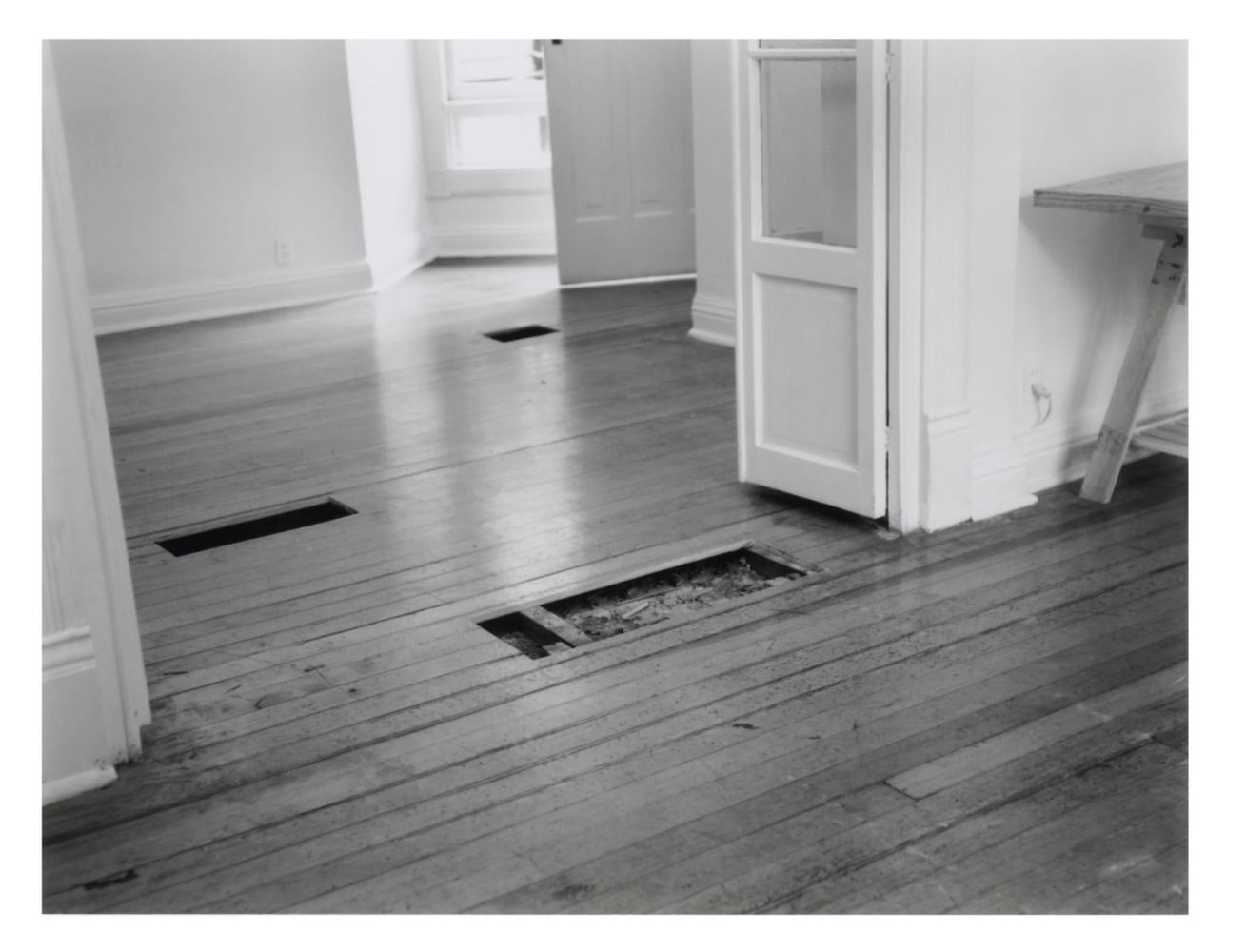 	quince rechinidos menos, kurimanzutto, ciudad de m&amp;eacute;xico, 2004