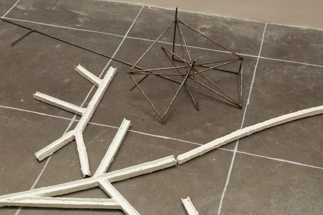 	scala, polis, taut, axis mundi (constellation 1.2), kurimanzutto, ciudad de m&amp;eacute;xico, 2015