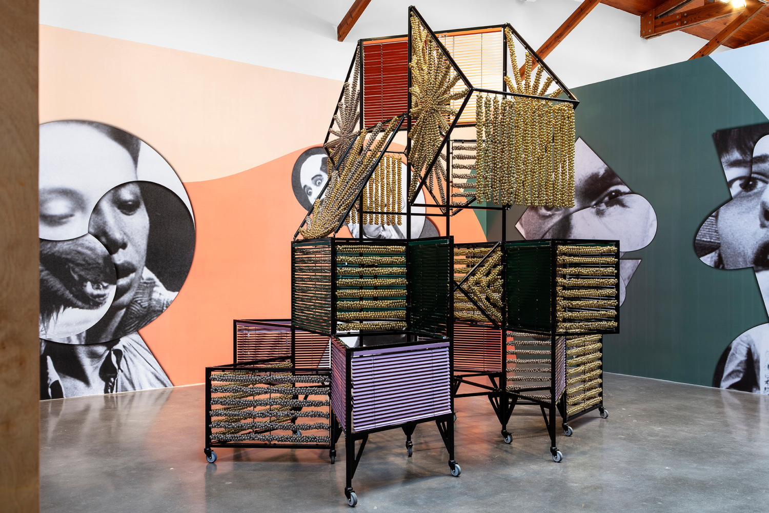 haegue yang,&amp;nbsp;dress vehicle / eclectic totemic&amp;nbsp;in&amp;nbsp;siembra (sowing), kurimanzutto, mexico city, 2020