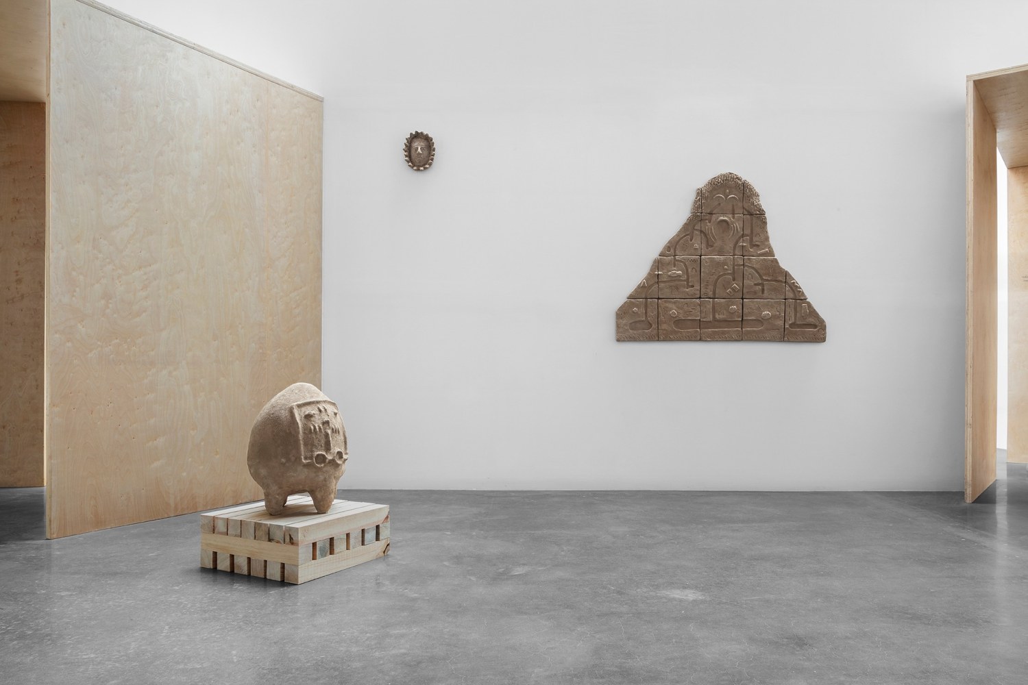 galer&amp;iacute;a agustina ferreyra,&amp;nbsp;ramiro chaves &amp;amp; ulrik l&amp;oacute;pez.&amp;nbsp;kurimanzutto, ciudad de m&amp;eacute;xico, 2021