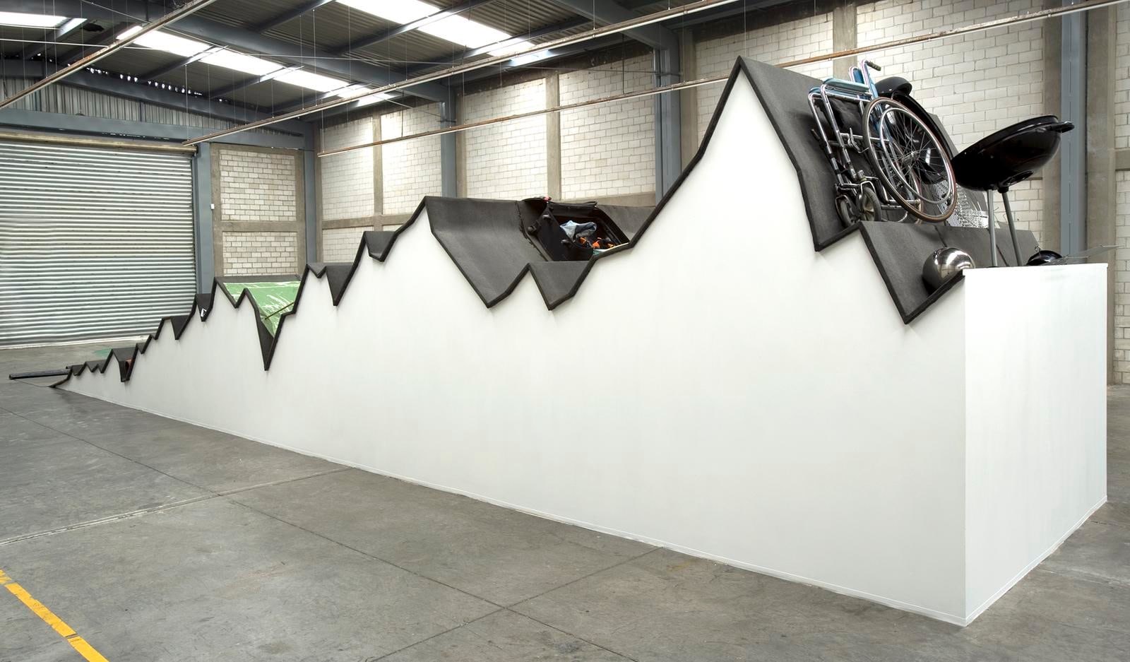 	reforma fiscal, kurimanzutto, mexico city, 2007