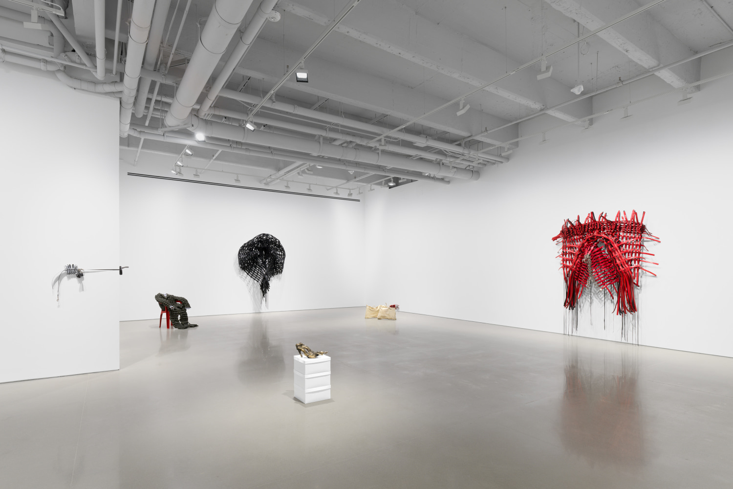 b&amp;aacute;rbara s&amp;aacute;nchez-kane, new lexicons for embodiment, kurimanzutto, new york, 2023. photo: dan bradica&amp;nbsp;