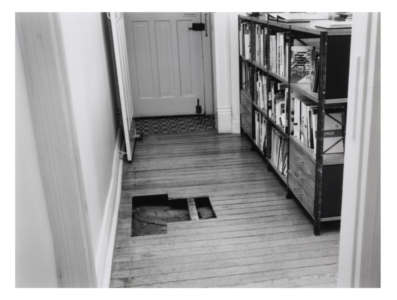 	quince rechinidos menos, kurimanzutto, ciudad de m&amp;eacute;xico, 2004