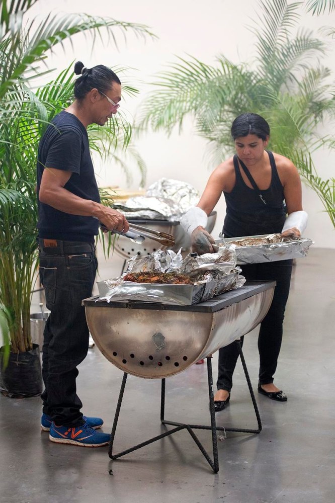 	untitled 2014 (todos juntos), kurimanzutto, ciudad de mexico, 2014.