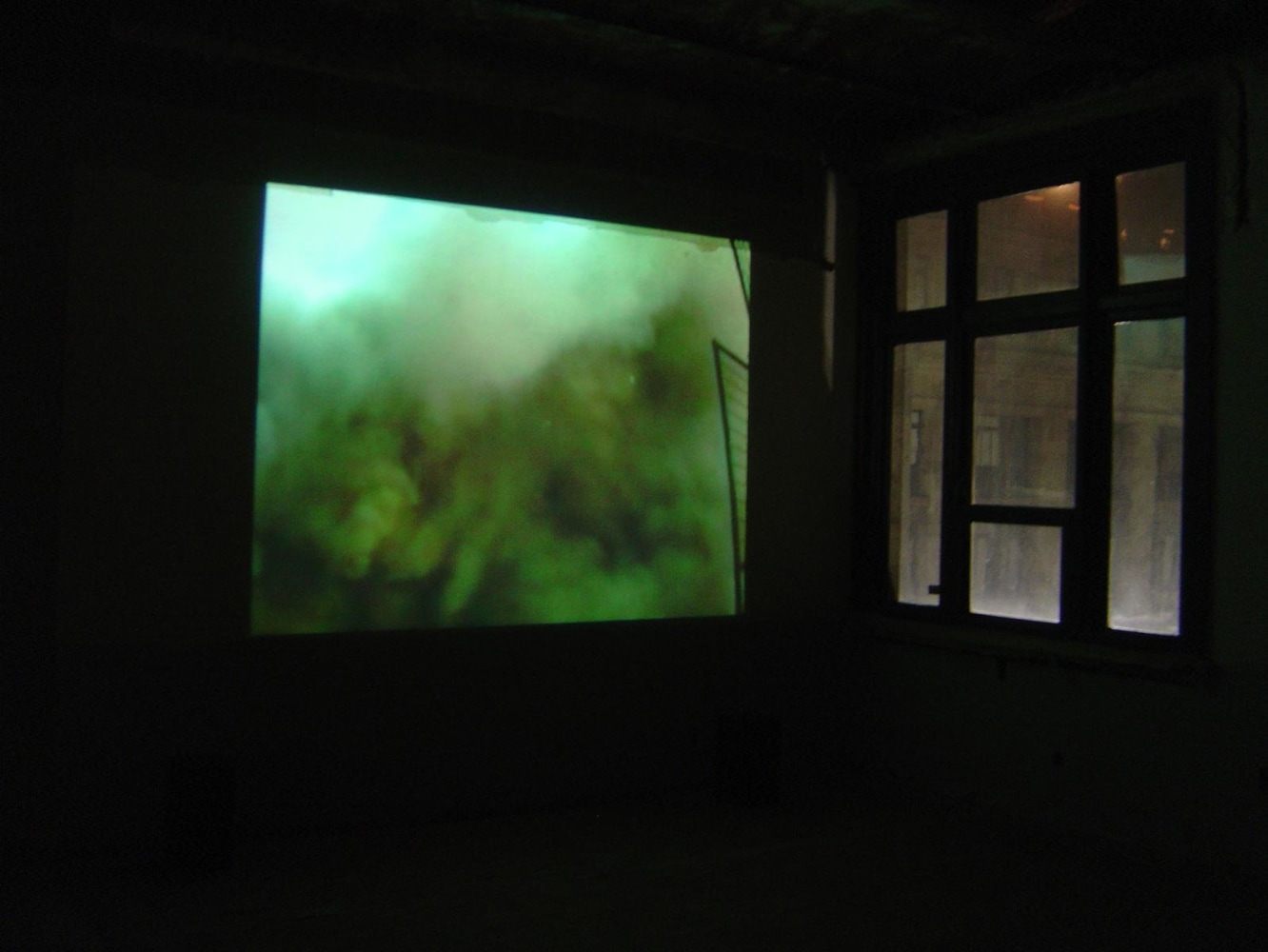 	tr&amp;aacute;fago, 5 de mayo 18, ciudad de m&amp;eacute;xico, 2004