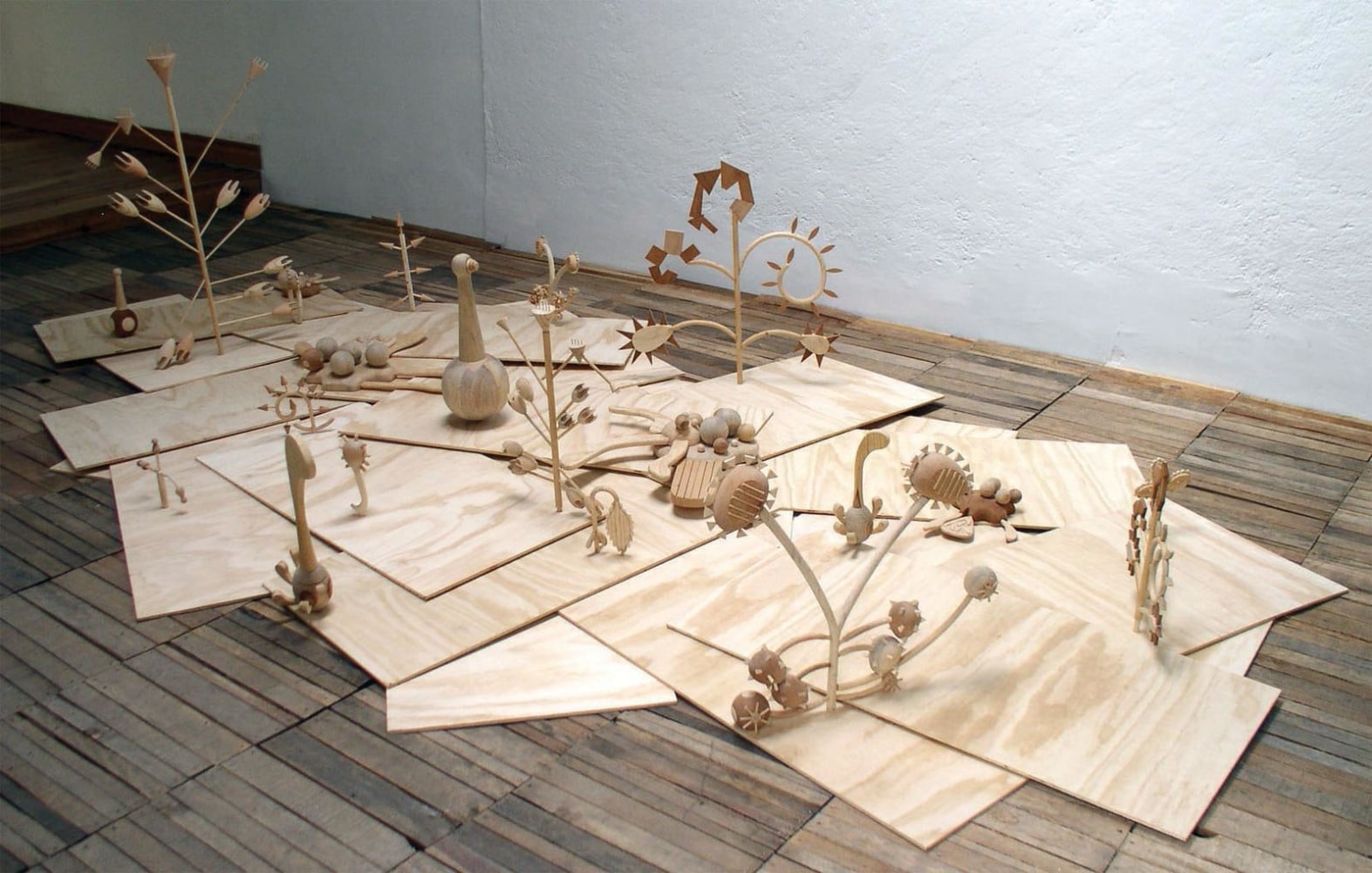 germen voynich, 2005

wood

variable dimensions&amp;nbsp;

&amp;nbsp;