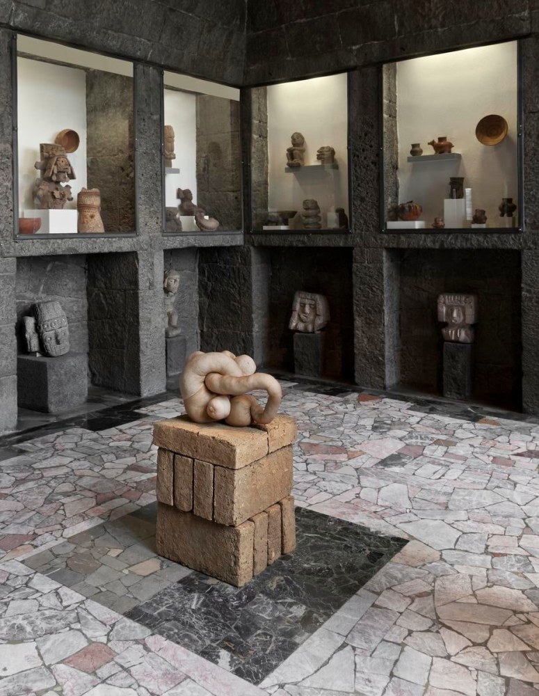 	nuds, museo diego rivera anahuacalli, mexico city, 2012