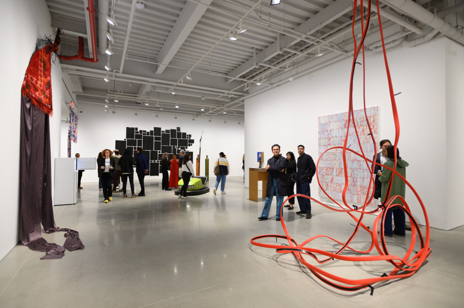 installation view of TODOS JUNTOS (all together), New York, 2022