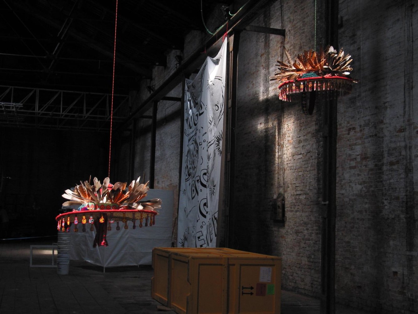 	il cotidiano alterato, 50 venice biennial, abraham cruzvillegas, venice, 2003