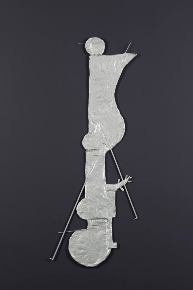 	todo bosque locamente enamorado de la luna tiene una autopista que lo cruza de un lado a otro, kurimanzutto, ciudad de m&amp;eacute;xico, 2016