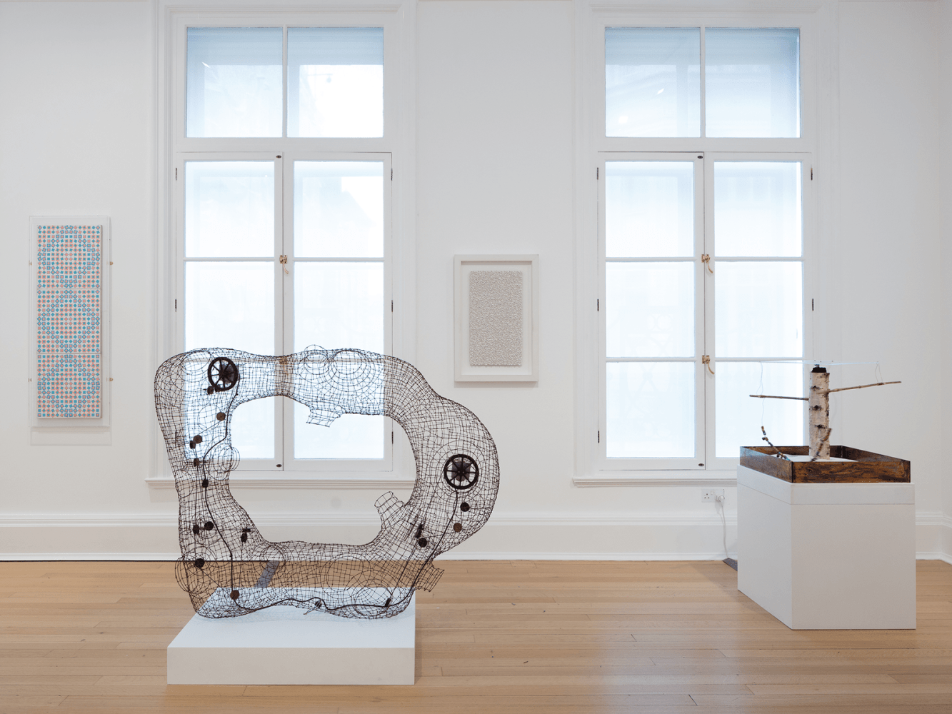 signals: if you like i shall grow, kurimanzutto presentada por thomas dane gallery, londres, 2018