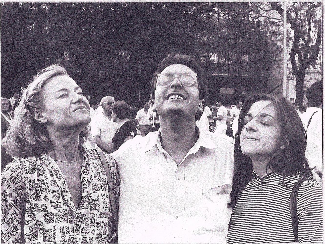 operaci&amp;oacute;n perfume (operation perfume), 9 de julio avenue in buenos aires, november 28, 1987. &amp;copy; marta minuj&amp;iacute;n