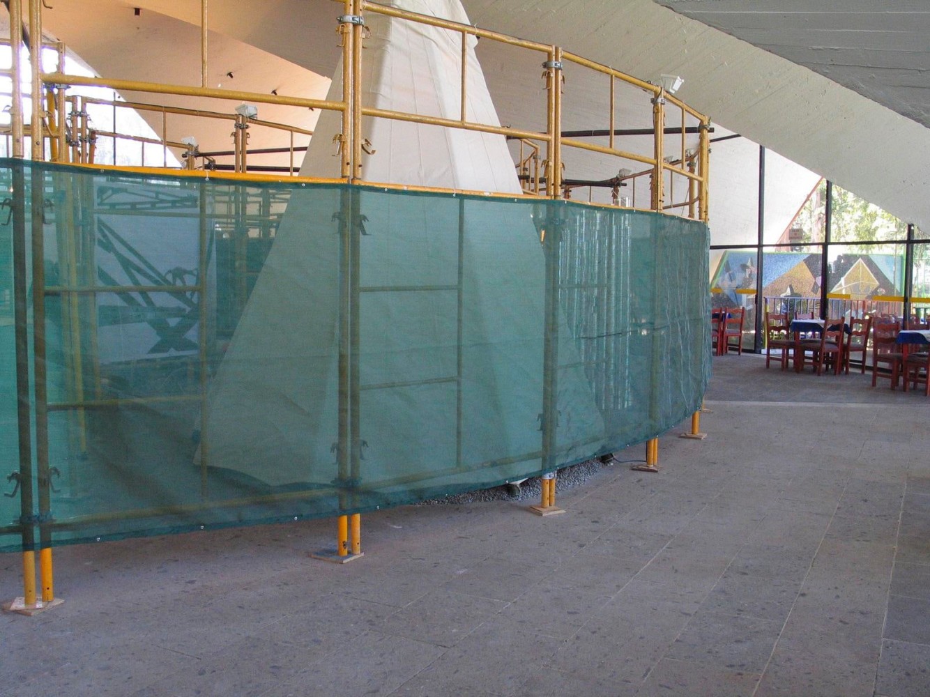 	elephant juice, sexo entre amigos, restaurante los manantiales, xochimilco, ciudad de m&amp;eacute;xico, 2003