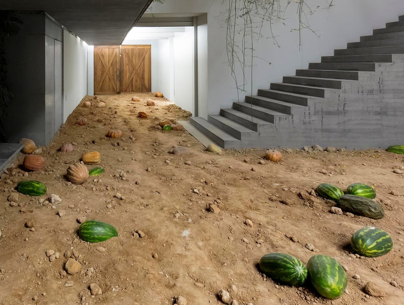 	los teatros de saturno, kurimanzutto, ciudad de m&amp;eacute;xico, 2014