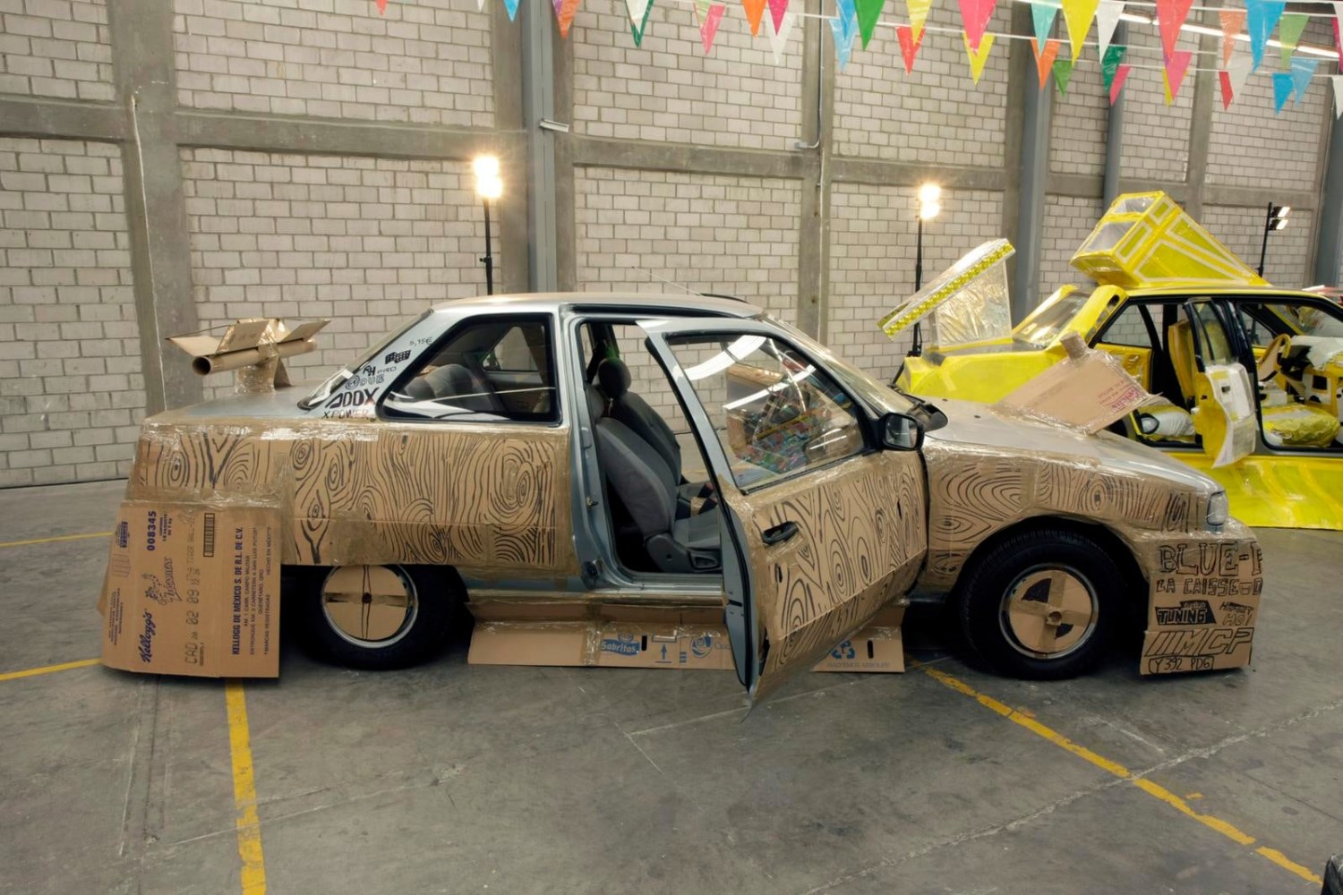 	poor tuning, kurimanzutto, ciudad de m&amp;eacute;xico, 2008