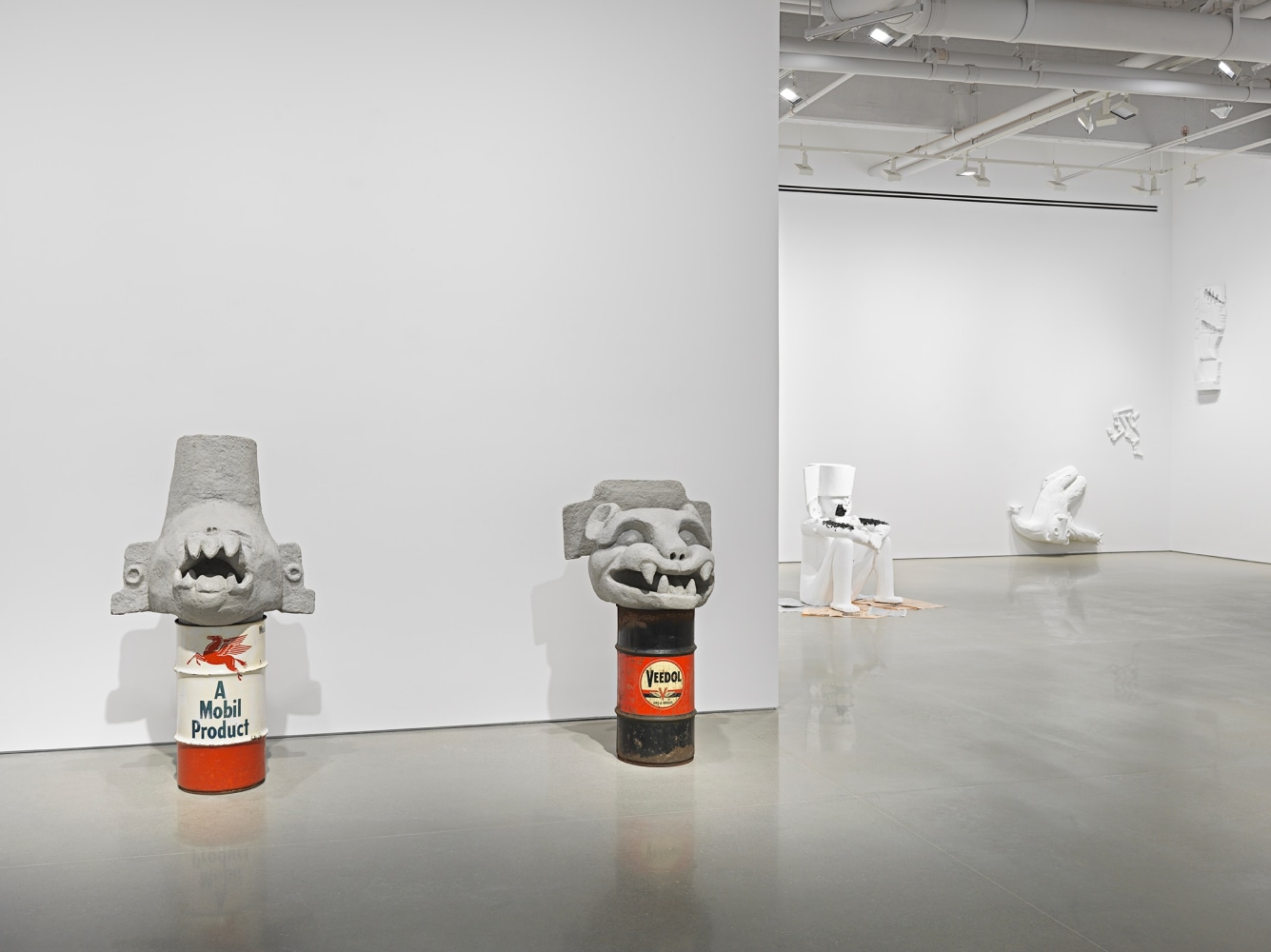 minerva cuevas, in gods we trust, kurimanzutto new york, 2023