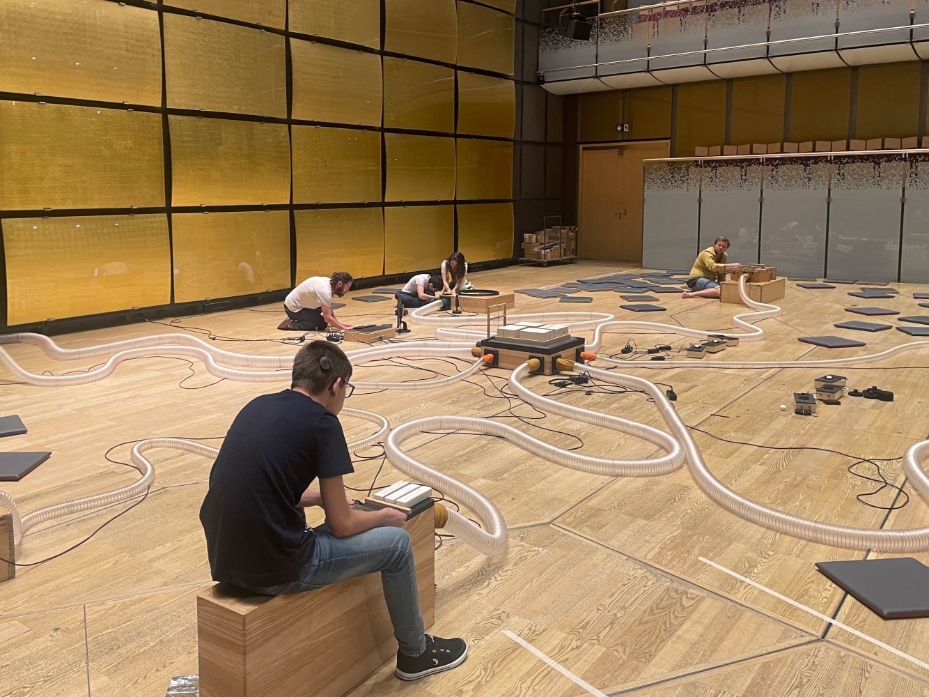 souffle continu, 2022

performance in musikverein, glass hall, vienna, 2022