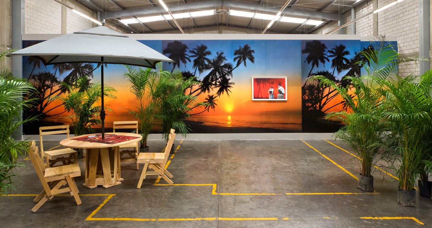 installation view of&amp;nbsp;palm pavilion, kurimanzutto at juan de la barrera 116, mexico city, september 5&amp;ndash;october 5, 2008