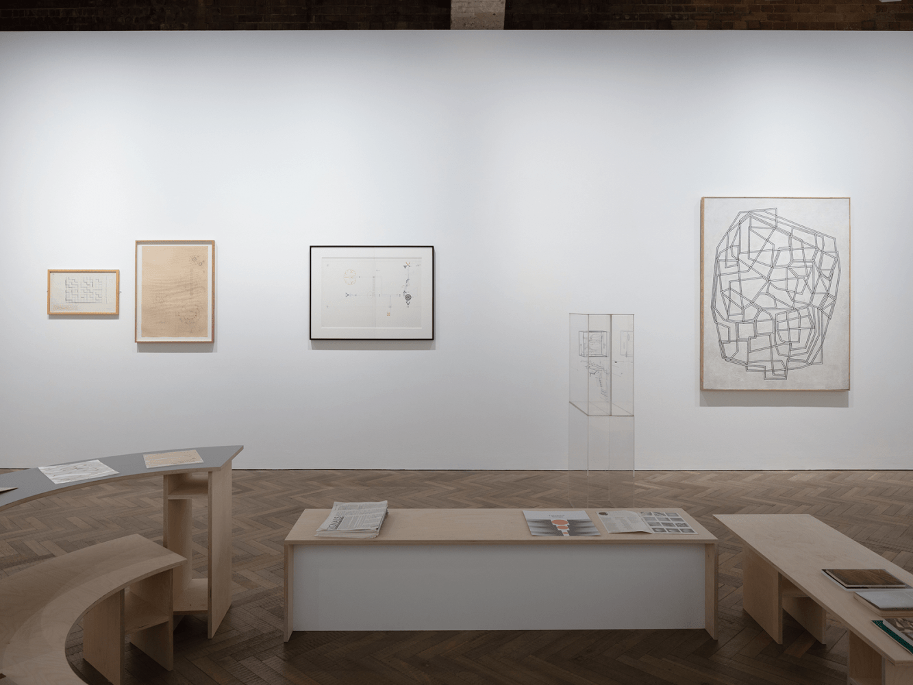 signals: if you like i shall grow, kurimanzutto presentada por thomas dane gallery, londres, 2018