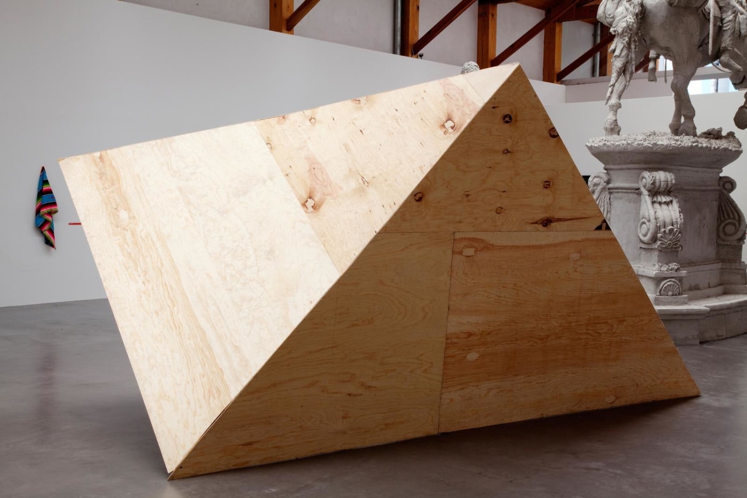 untitled (abstract elephant), 2010

wooden structure

157.48 x 118.11 x 3543.31 in.

&amp;nbsp;

&amp;nbsp;