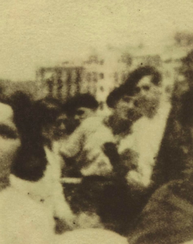 storm of secondary things # 11, 2012

photogravure on hahnem&amp;uuml;hle paper
13.8 x 11.8 in.

&amp;nbsp;

&amp;nbsp;