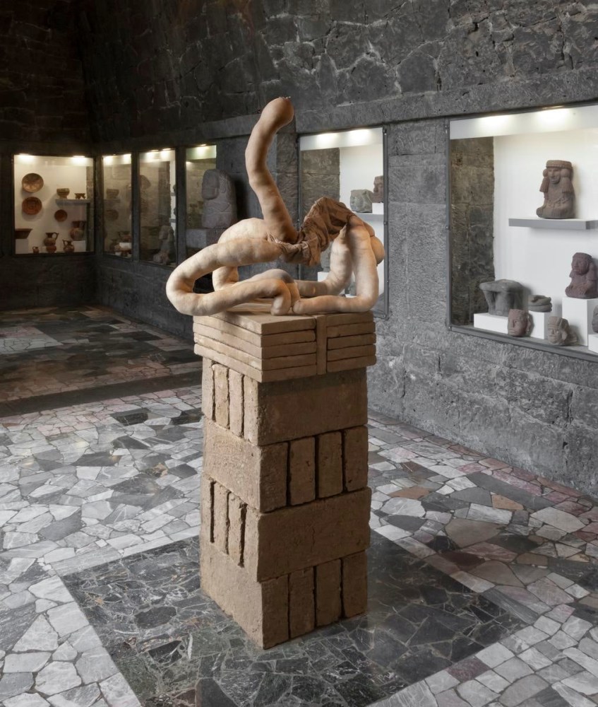 	nuds, museo diego rivera anahuacalli, mexico city, 2012