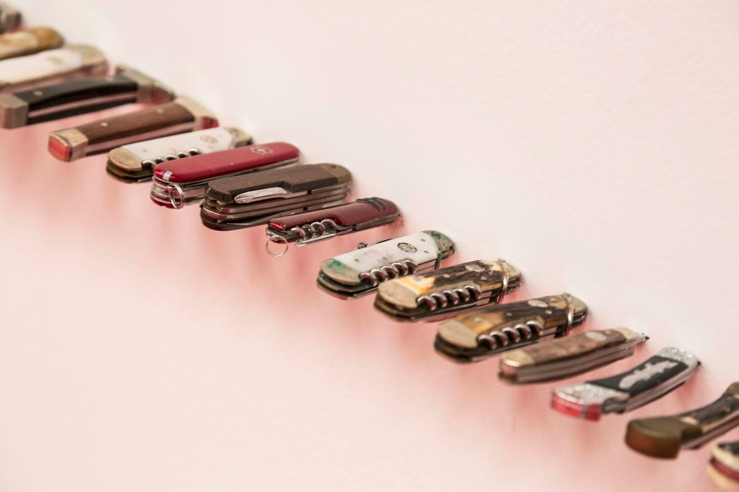 asset forfeiture, kurimanzutto, mexico city, 2016