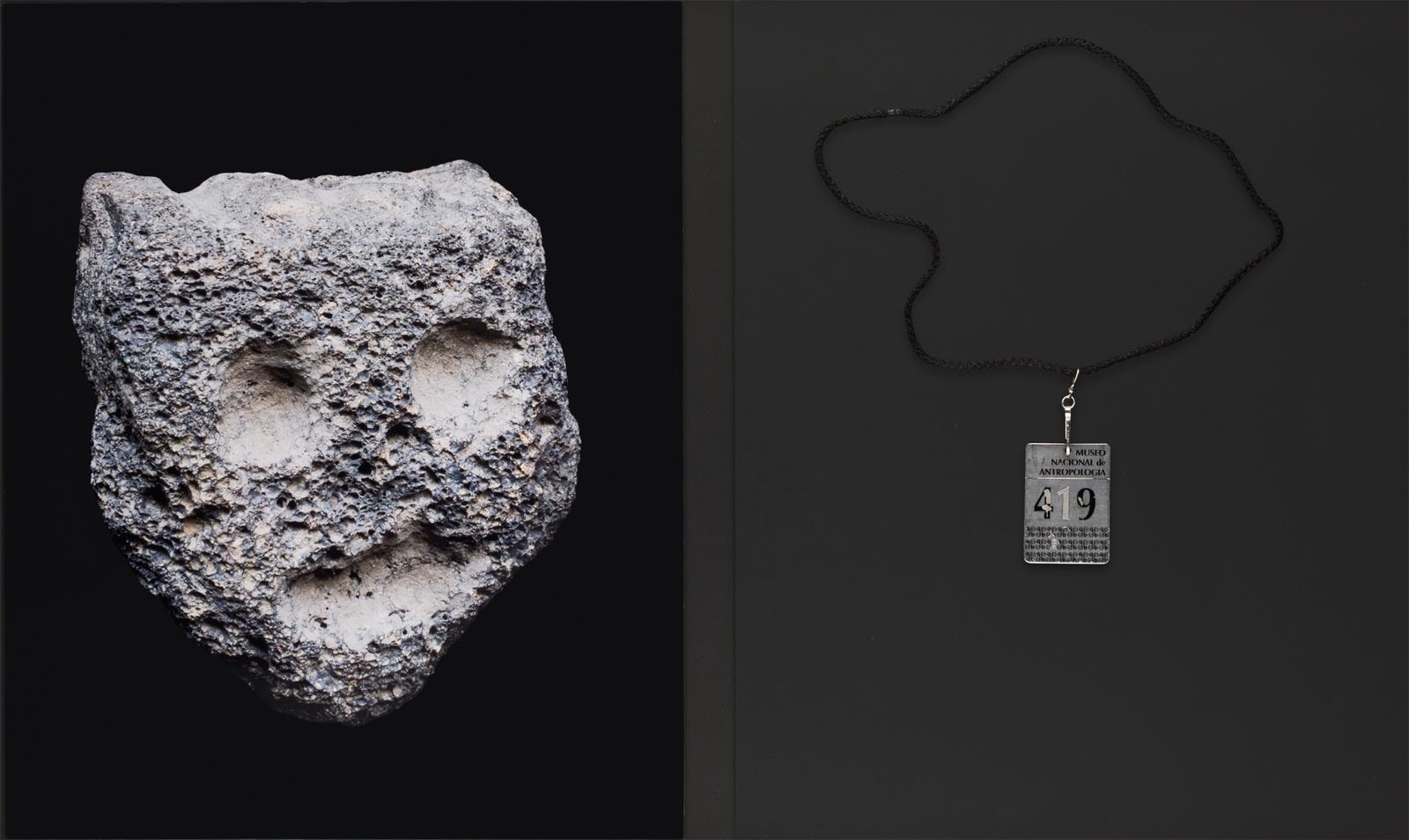 inserci&amp;oacute;n arqueol&amp;oacute;gica 419, 2012

impresi&amp;oacute;n digital y placa de metal

60.4 x 93.4 x 5.5 cm enmarcada

&amp;nbsp;

&amp;nbsp;