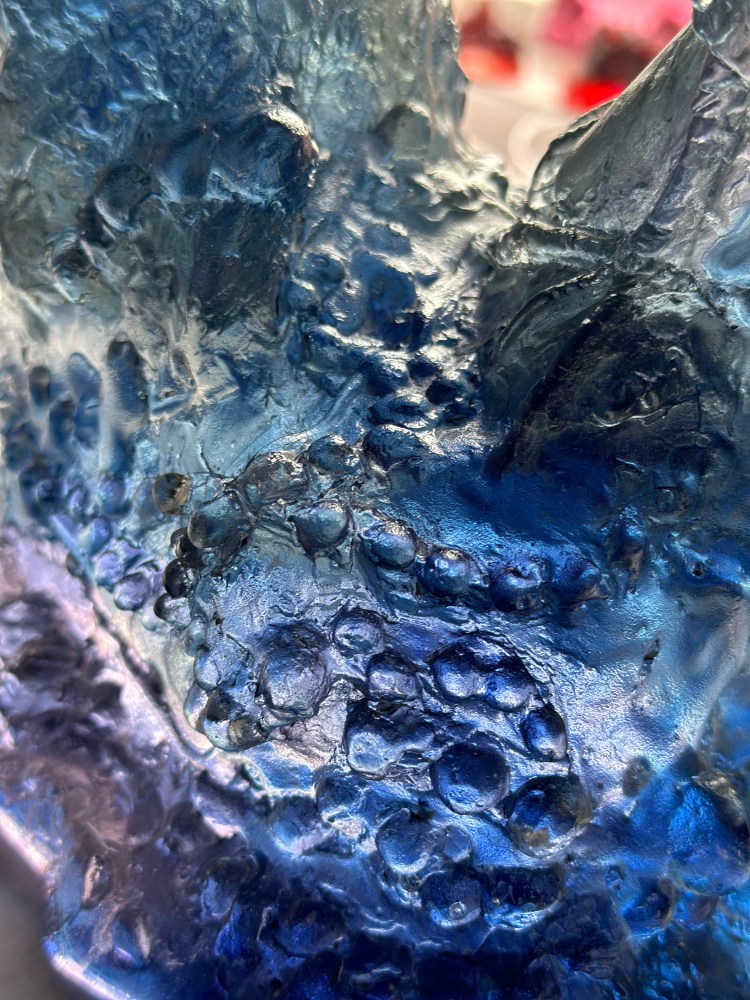 Sibylle Peretti
Lovers in Blue (detail)
kiln cast glass
12h x 10w x 8d in