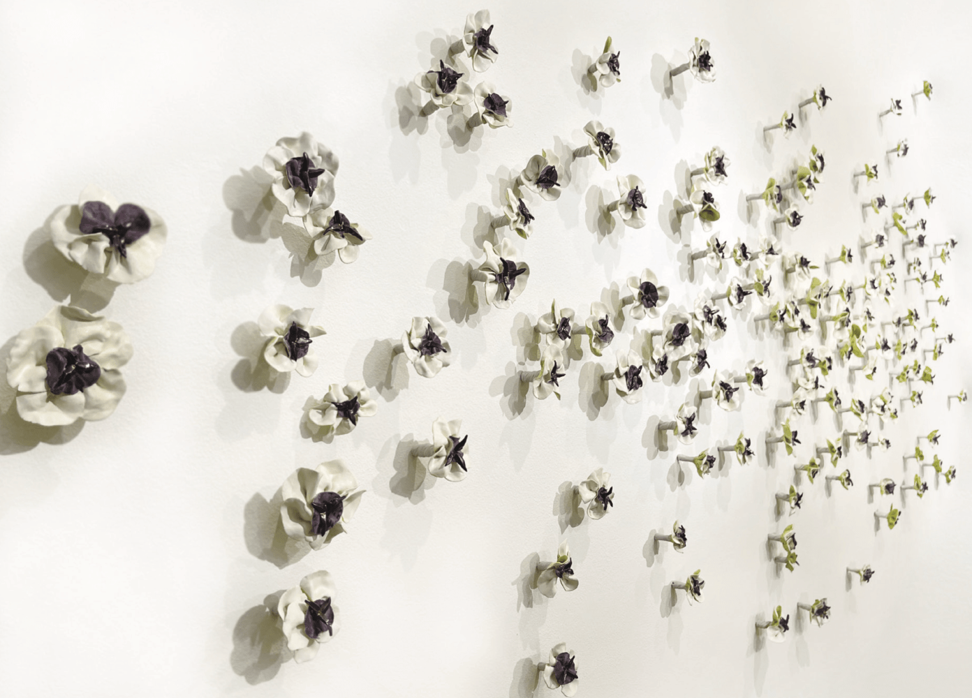 Bradley Sabin

Wild Hibiscus Floral Wall, 2023

ceramic, glaze

80h x 198w x 3d in