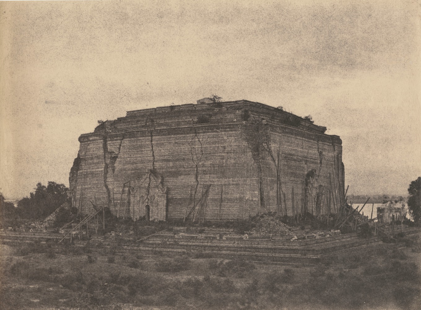 Captain Linnaeus TRIPE (English, 1822-1902) &quot;Mengoon, Pagoda from NW.&quot; Burma, 1855 Albumenized salt print from a waxed paper negative 25.1 x 34.1 cm