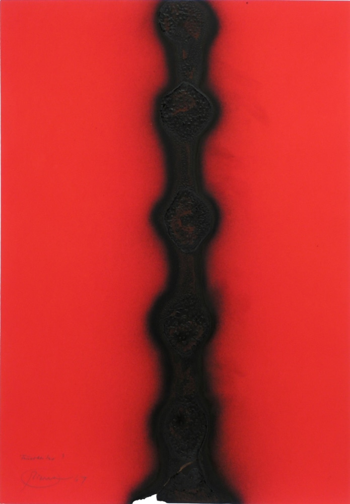 Otto Piene
Feuerleiter, 1967
pigment and soot on paper
26 7/8 x 18 7/8 inches (68,3 x 47,9 cm)
30 3/4 x 22 3/4 inches (78 x 57,8 cm) frame
Collection of The Art Institute of Chicago