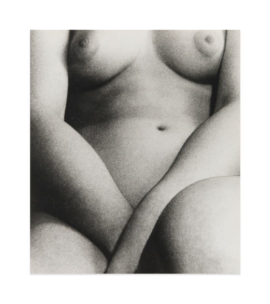 Nude, London, 1954

gelatin silver print mounted on museum board

image: 13 1/2 x 11 1/2 in. / 34.3 x 29.2 cm

sheet: 13 1/2 x 11 1/2 in. / 34.3 x 29.2 cm

mount: 20 x 16 in. / 50.8 x 40.6 cm

recto: signed, lower right