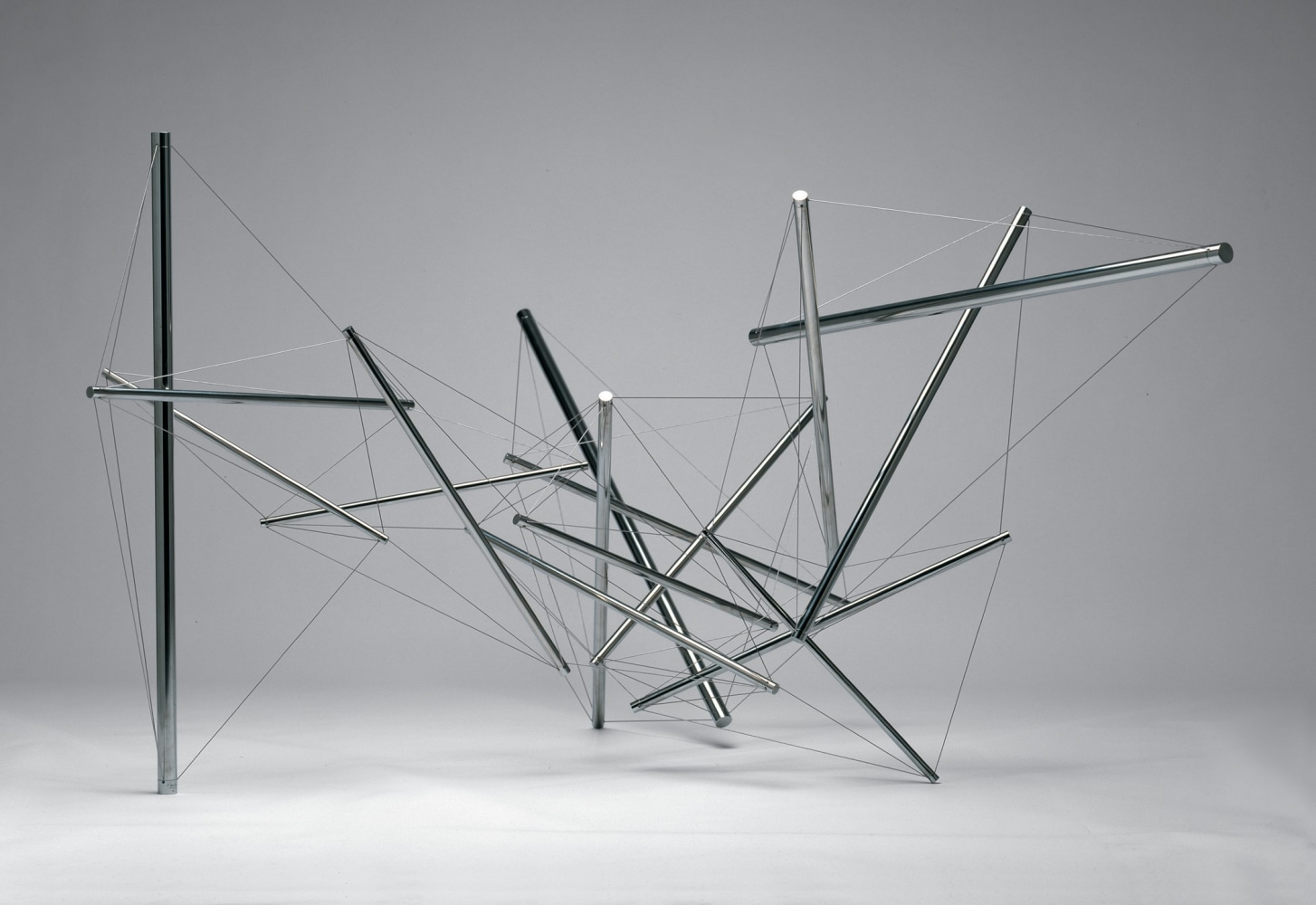 Forest Devil, 1977

stainless-steel, edition of 4

204 x 420 x 300 in. / 518.2 x 1,066.8 x 762 cm

&amp;nbsp;