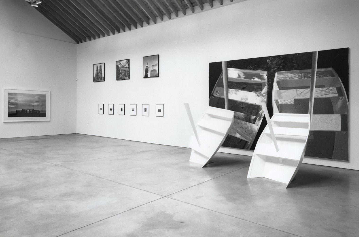 Installation view, Travel and Leisure, Paula Cooper Gallery, 534 W 21st Street, New York. May 2 - June 26, 1998. Photo: Adam Reich.
