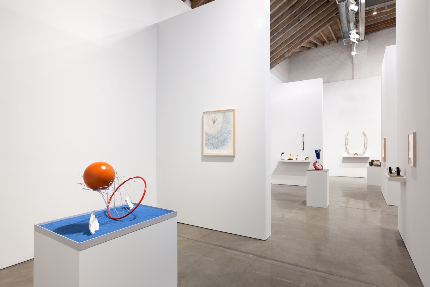 Installation view, Claes Oldenburg & Coosje van Bruggen, Things Around the House, November 7 – December 19, 2015