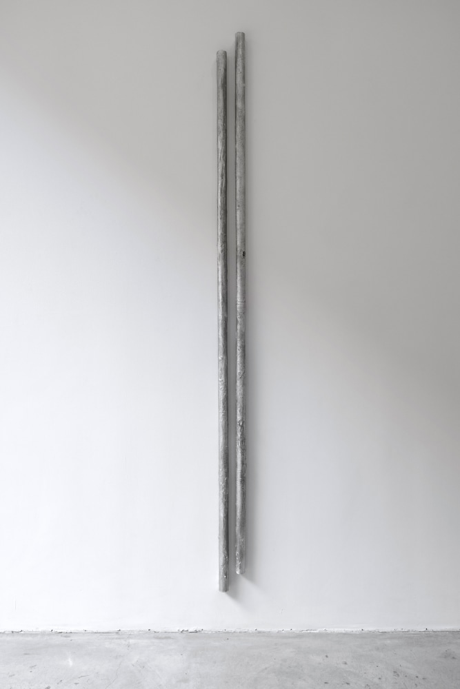 Installation view, Andrei Koschmieder, Robert Gober, Curated By Laura Hunt, November 3 – December 20, 2017