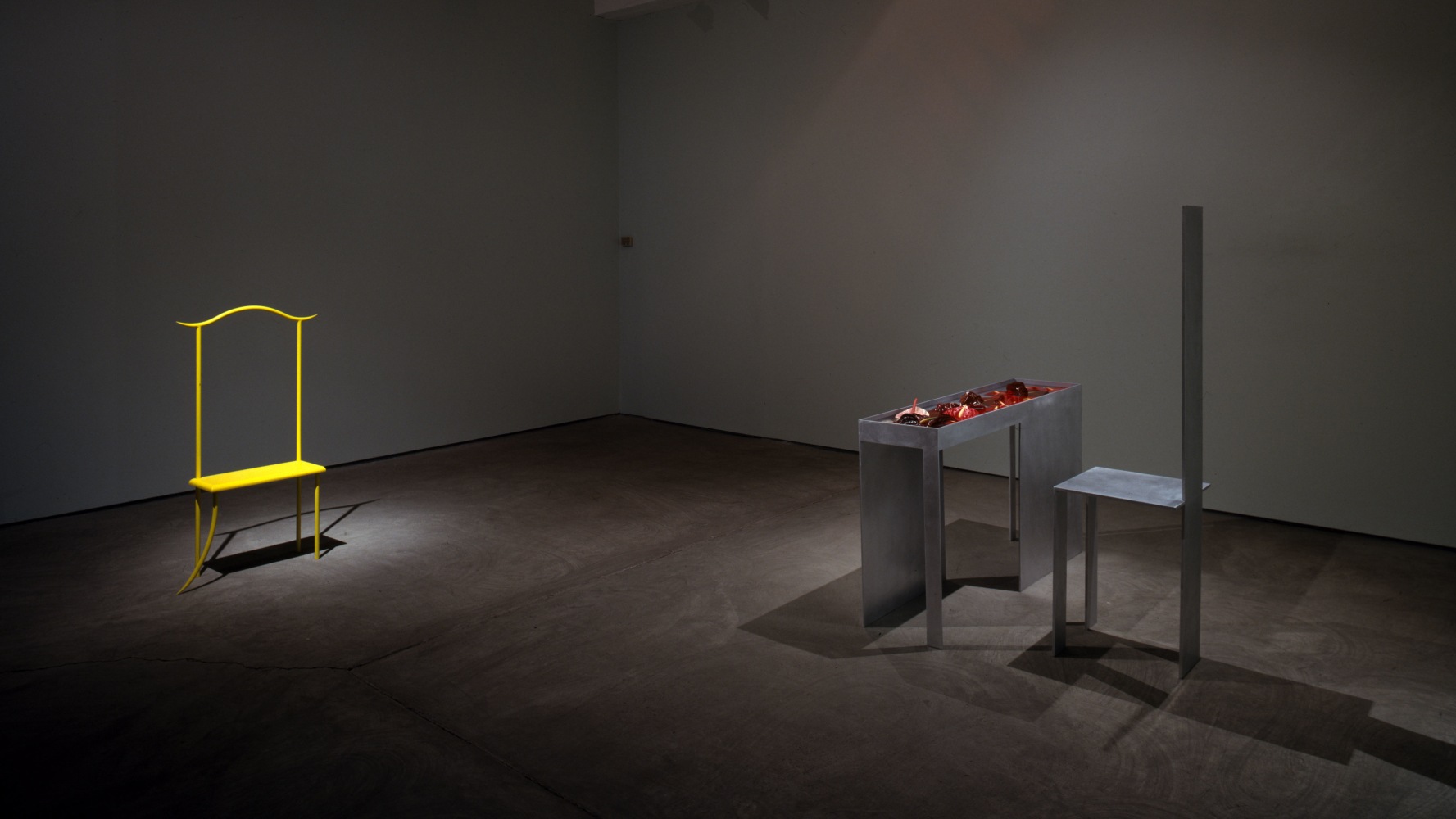 Installation view, Recent Sculpture, Paula Cooper Gallery, 521 W 21st Street, New York. November 29 - January 6, 2000. © Robert Wilson. Courtesy Paula Cooper Gallery, New York. Photo: Tom Powel.