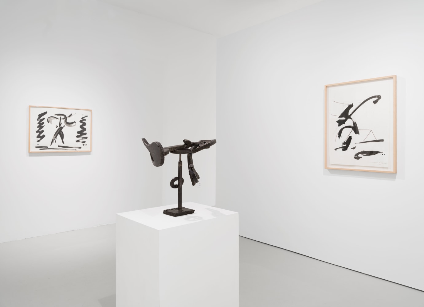 Beatrice Caracciolo Mark di Suvero Exhibitions Paula