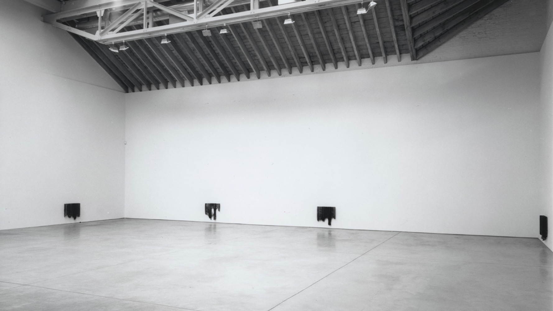 Installation view, New Work, Paula Cooper Gallery, 534 W 21st Street, New York. January 9 - February 13, 1999. Photo: Dorothy Zeidman.