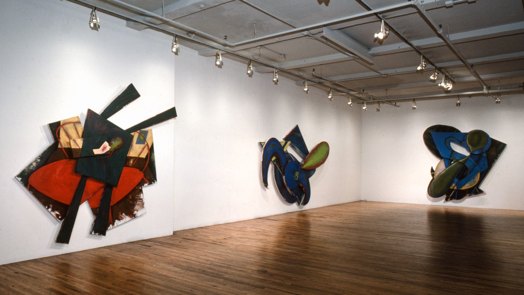 Installation view, Elizabeth Murray, Paula Cooper Gallery, 155 Wooster Street, New York, October 2 - 27, 1984. © 2025 Elizabeth Murray / Artists Rights Society (ARS), New York. Courtesy Paula Cooper Gallery, New York. Photo: Geoffrey Clements.