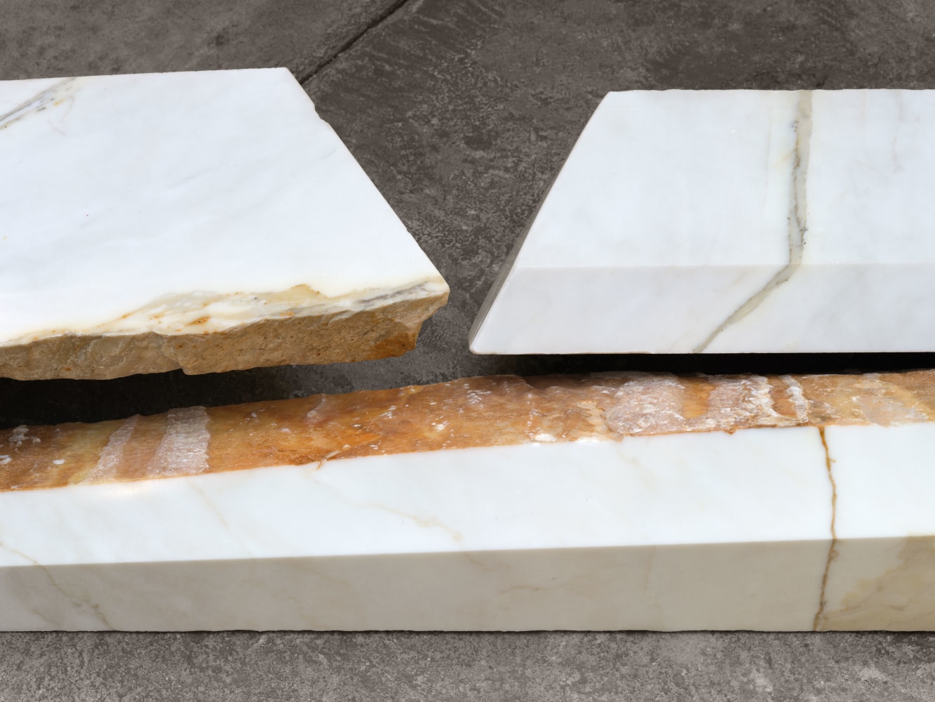 Luciano Fabro
L'Infinito (detail), 1989
steel cable and marble
17 3/4 x 315 x 236 1/4 in. (45 x 800 x 600 cm)