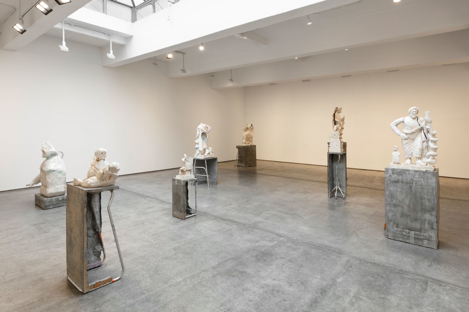 Installation view, Justin Matherly, A recrudescence, April 22 – May 26, 2017