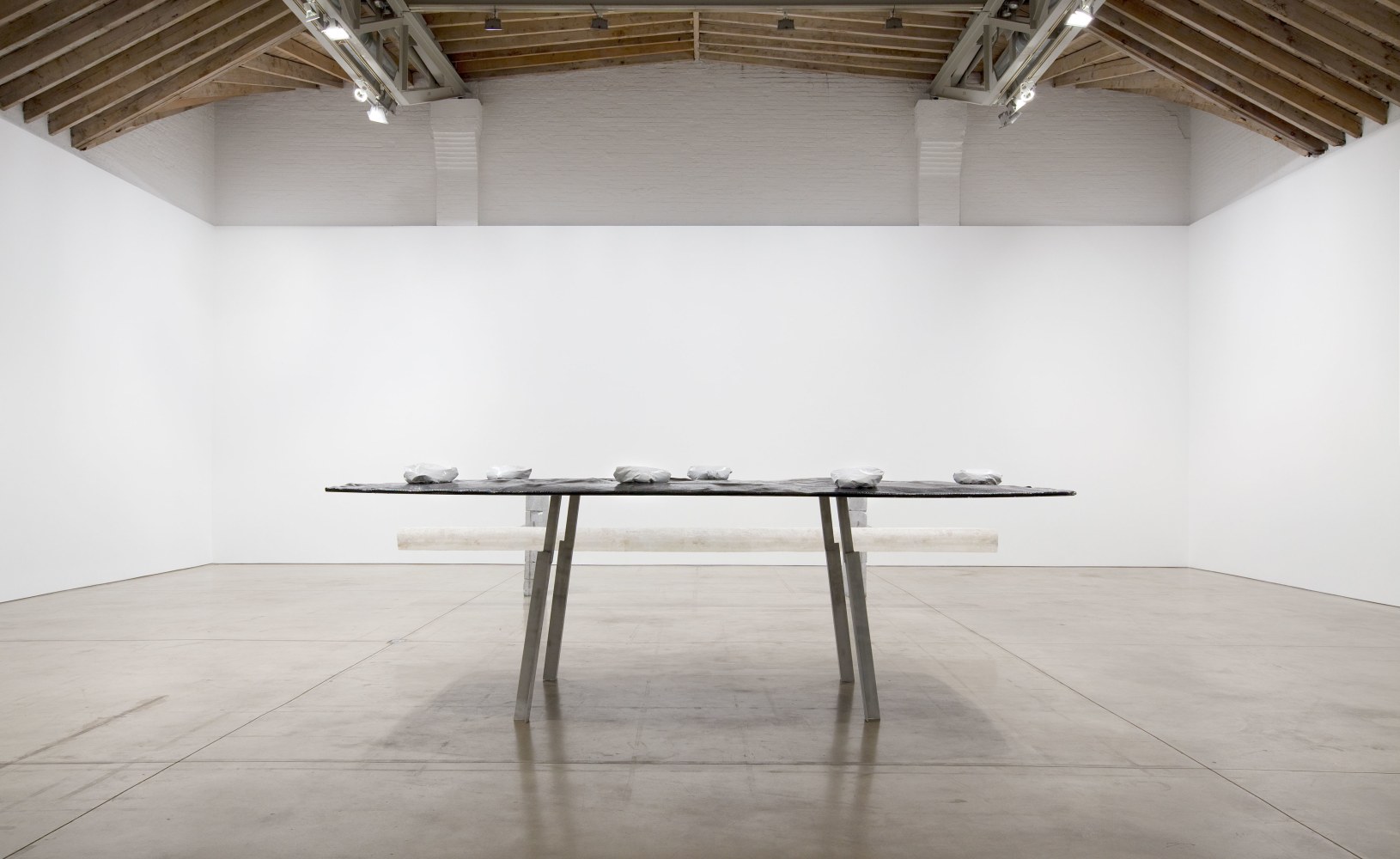 Robert Grosvenor Untitled, 2011 aluminum, fiberglass, plastic, concrete blocks, spray paint element #1 (table) 56 x 92 x 165 1/2 in. (142.2 x 233.7 x 420.4 cm), element #2 46 1/2 x 58 x 243 1/2 in. (118.1 x 147.3 x 618.5 cm), overall: 56 x 239 x 243 1/2 in. (142.2 x 607.1 x 618.5 cm)