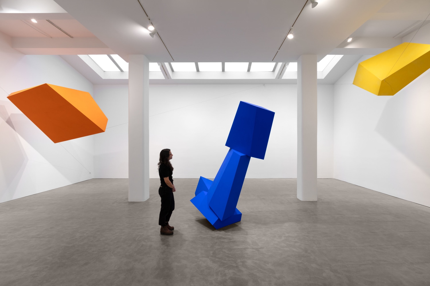 Installation view, Joel Shapiro, Paula Cooper Gallery, 524 W 26th Street, New York, November 4 – December 23, 2021