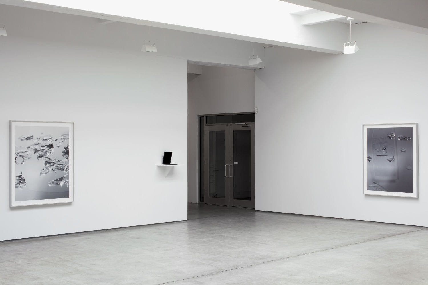 Installation view 5, Bing Wright, Silver, September 14 – October 23, 2010