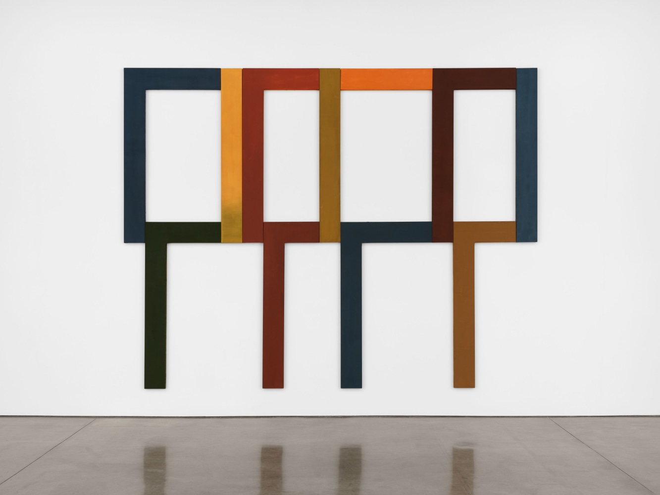 David Novros 
Asturias 1, 2022
oil on canvas
11 panels, overall: 11 ft 6 in. x 14 ft 9 in. (350.5 x 449.6 cm)
Photo: Steven Probert